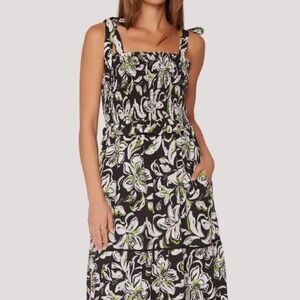NWT women’s maxi dress